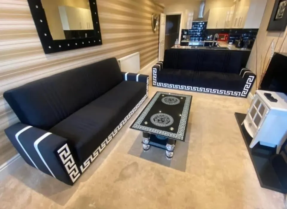 Boutique Blackpool 2 Bed Gold Apartment Sleeps 10 0*,  United Kingdom